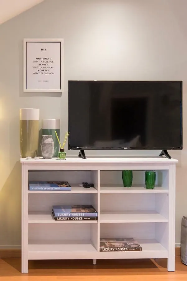 Lisbon Apartment Bairro Alto 4