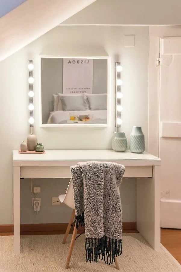 Lisbon Apartment Bairro Alto 4 Португалия