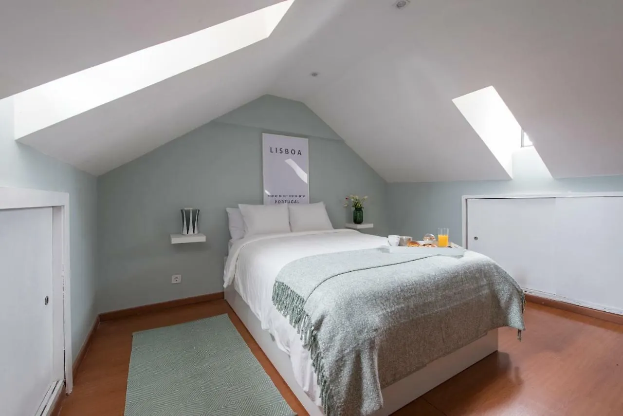 Lisbon Apartment Bairro Alto 4 Португалия